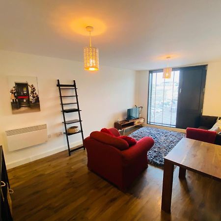 Stewart St James Walk Apartment Τσέλτενχαμ Εξωτερικό φωτογραφία
