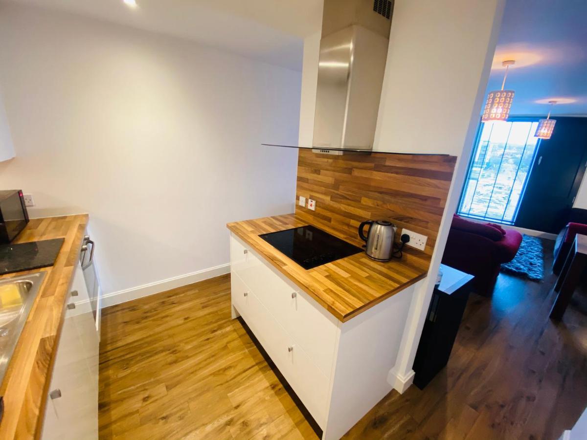 Stewart St James Walk Apartment Τσέλτενχαμ Εξωτερικό φωτογραφία